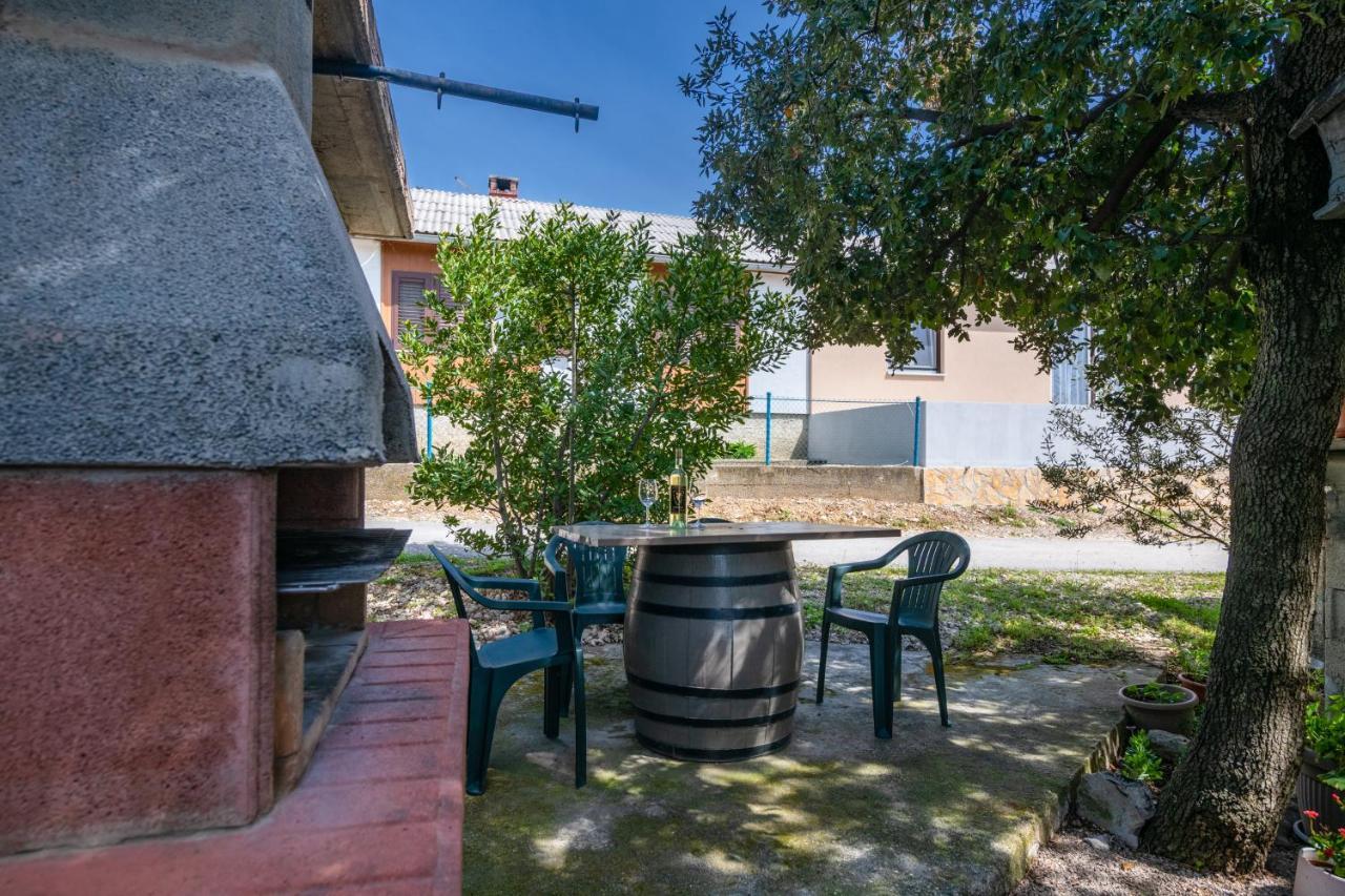 Apartment Dobrić Koromačno Zewnętrze zdjęcie