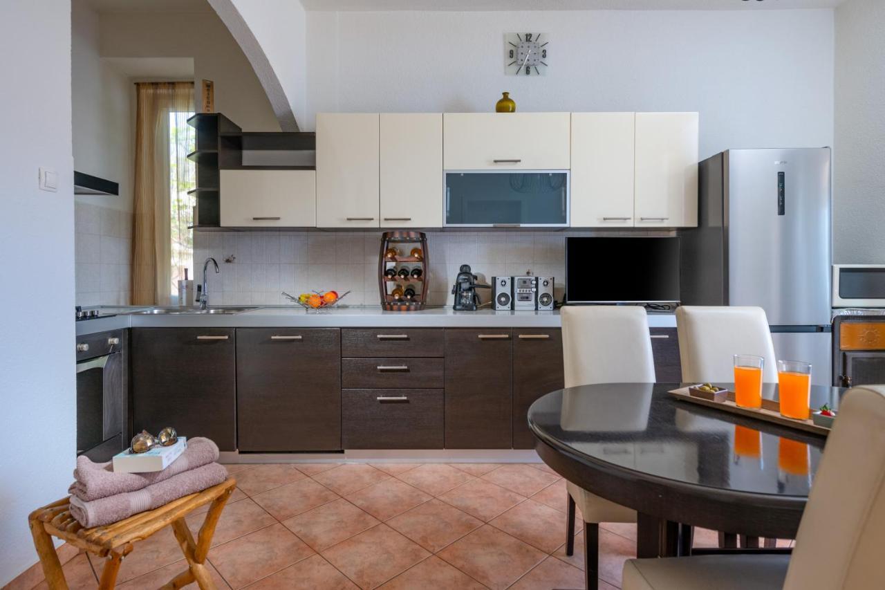 Apartment Dobrić Koromačno Zewnętrze zdjęcie